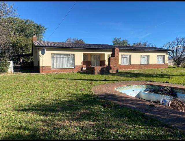 3 BEDROOM PROPERTY TO RENT IN BERGSIG